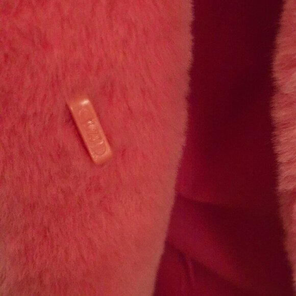 Boston Proper Shawl Collar Versatile Faux Fur Chubby Pink Peacock Jacket Size L - Picture 9 of 10